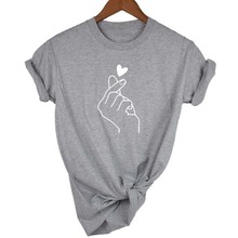 Новое поступление, женская футболка с графическим принтом Love Hand, забавные летние топы, большие размеры, футболка, женская одежда хипстера, уличная футболка, брендовая 2024 - купить недорого