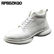 Zapatos de Metal ocultos para hombre, Zapatillas altas con plataforma y elevación de altura, estilo Hip Hop, color blanco, novedad de 2021 2024 - compra barato