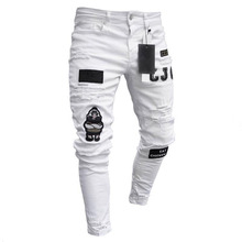 Джинсы мужские рваные Заплатанные, прямые зауженные джинсы с рисунком значка, повседневные брюки из денима в стиле хип-хоп для мальчиков с поломанными дырками, 2020 2024 - купить недорого