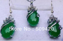 Горячая продажа красивый зеленый натуральный камень ожерелье кулон серьги набор 2024 - купить недорого