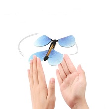 Folheto de borboleta mágica engraçado, brinquedo de piada mágica transformação mão borboleta engraçado presente para crianças 2024 - compre barato