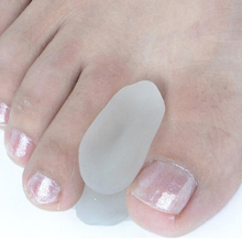 2Pcs Silicone Foot Finger Toe Separator Adjuster Hallux Valgus Pedicure Corrector Feet Care Bunion Bone Thumb Valgus Protector 2024 - купить недорого