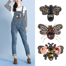 2Pcs Rhinestone Bee Beaded Patches 3D Handmade Sew on Sequin Patch For Clothing Beading Applique Cute Bags Embroidery Patches 2024 - buy cheap