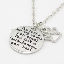 2015  Pet Loss Necklace "You left a Memory no one can steal, " Necklace Dog cat Memorial jewelry Pet Paw Print  Necklace 2024 - buy cheap