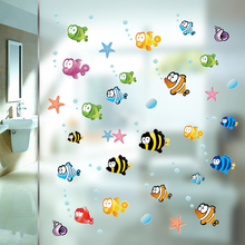 Envío Gratis Adhesivo de pared de burbujas de pez estrella de mar bajo el agua de dibujos animados para decoración de habitaciones de niños decoración de pared del hogar 2024 - compra barato