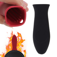 New 1 Pcs Non-slip Silicone Panhandle Mitts Cover Heat Resistant Insulation Pan Handle Kitchen Cooking Tool 3 Color 2024 - buy cheap