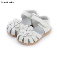 Sandalias de piel auténtica para niñas, calzado con flores, antideslizantes, de princesa, para verano, 2021 2024 - compra barato