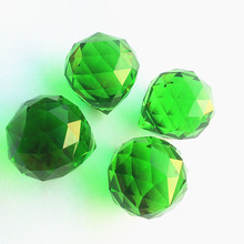 Cristales colgantes verdes de 30mm para decoraciones de boda, 4 unids/lote, Bola de araña de cristal de alta calidad, piezas colgantes 2024 - compra barato