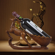 Creativo decoración estante de vinos resina plum manualidades con diseño de ciervo vino rack habitación decoración ornamento vino europeo rack 2024 - compra barato