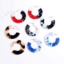 Trendy minimalist earrings New design Round acrylic earrings Double color splicing hoop earrings for women Christmas jewelry 2024 - buy cheap