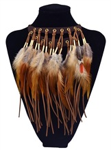 Collar con colgante de cristal y plumas para mujer, Gargantilla grande y gruesa de cuero de lujo, estilo bohemio, India 2024 - compra barato