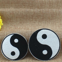 Chinês taoísmo símbolo apliques ying yang remendo roupas apliques clássico feng shui yin yang ferro no remendo bordado tai 1 pcs 2024 - compre barato
