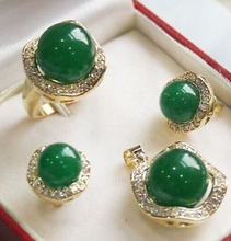 Hot sale Frete Grátis>> luxuoso Do Sul verde jade Jóias pingente anel brinco 2024 - compre barato