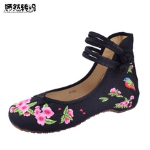 Zapatos con bordado tradicional chino para mujer, zapatillas de lona informales florales, zapatos planos de baile, nuevos 2024 - compra barato