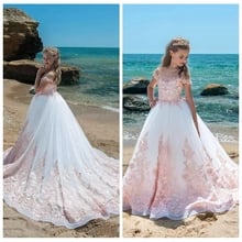 2019 Sheer Short Sleeves Pink Lace Appliques Flower Girls Dresses Custom Girls Pageant Party Gowns Formal Birthday Party Gowns 2024 - buy cheap