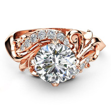 Женское кольцо из розового золота с фианитом, с кристаллами 2024 - купить недорого
