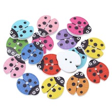 Botão de costura de madeira ladybug colorido misturado dois buracos decoração diy 18mm( 5/8 ") x 16 mm (7/8"), 15 peças 2024 - compre barato