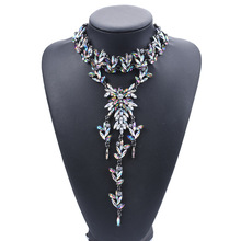 Collar con colgante de diamantes de imitación para mujer, Gargantilla grande de cristal con flores, joyería de boda, Multicolor 2024 - compra barato