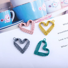10 unids/lote de abalorios con forma de corazón de encaje de imitación de colores para collar, pulsera, fabricación de joyas DIY 2024 - compra barato