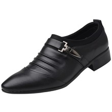 Sapatos masculinos formais de couro, chinelos leves de couro estilo britânico 2024 - compre barato
