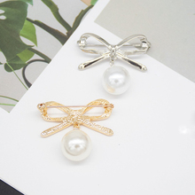 Fashion New Simple Pearl Bow Brooch Safety Lapel Pins and Brooches Scarf Buckle Needle Corsage Clothing Women Accessories 2024 - buy cheap