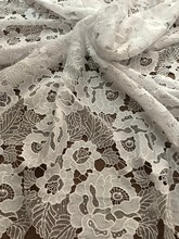 Nice looking SYJ-122812 belo Tule Africano Bordado Tecido de Renda guipure para vestido de noiva 2024 - compre barato