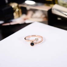 Yun ruo 2021 anel de cristal com algarismos romanos, moda ouro rosa, joias de aço de titânio, presente de aniversário e casamento, para mulheres, cores chamativas 2024 - compre barato