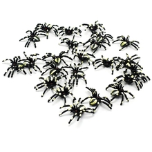 5PCS Small Scary Spiders Halloween Party Props Decoration Horror Joke Toy Gags & Practical Jokes Spider Funny Joking Toys 2024 - buy cheap