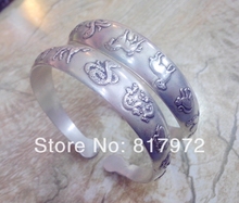 Lucky doze signos do zodíaco chinês pulseira de prata tibetana vintage retrô um punho pulseira presente unissex 2024 - compre barato
