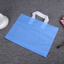 2018 новые сумки из ПВХ цвета Макарон водонепроницаемые пластиковые сумки с ручкой kawaii наружная сумка для покупок Пижама упаковочная сумка 2024 - купить недорого