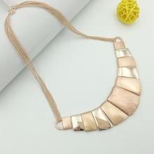 Lrregular colar de gargantilha com formato geométrico, colar fashion simples estilo declaração colares para mulheres joias sra win 2024 - compre barato