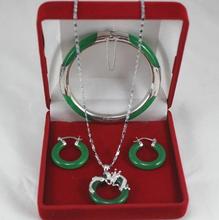 Модный Ювелирный Набор AAA зеленый нефрит кулон ожерелье + браслет + серьги набор 2024 - купить недорого