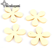 45MM 4 unids/lote madera Natural flores de cerezo flores forma encantos cuentas de madera DIY pendientes collar accesorios de fabricación de la joyería 2024 - compra barato