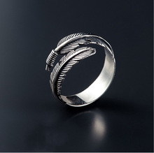 Мужское Открытое кольцо из сплава в европейском и американском стиле, регулируемое кольцо с листьями и перьями, CRD141 2024 - купить недорого