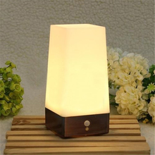 Novo sem fio pir motion sensor de luz noite lâmpada de mesa super brilhante led battery powered corredor nightlight para decoração do quarto