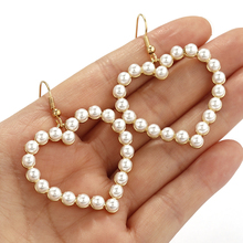 AENSOA nuevo Simple pequeño corazón Pendientes colgantes de perlas para mujeres de moda joyería de boda declaración regalo Pendientes 2024 - compra barato