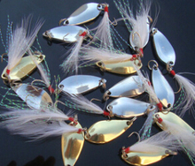 free shipping cheap lure small fishing lures 2.5g fishing spoon with feather hook spoon bait fishing tackle 50pcs/lot 2024 - buy cheap