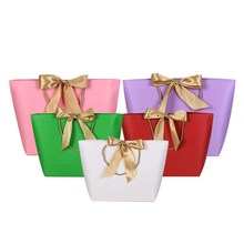 Sacolas de presente com laço dourado, 10 fábricas tamanho grande para casamento/natal, alça de embalagem, sacos de papel rosa de papel kraft, sacos de presente com alças 2024 - compre barato