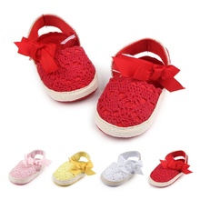 Обувь для новорожденных девочек весна-лето Милая очень светильник вязаная обувь для кроватки Мэри Джейн с большим бантом 2024 - купить недорого