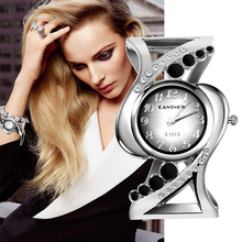 Часы наручные женские кварцевые со стразами, люксовые модные, с браслетом 2024 - купить недорого