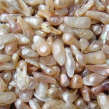 Paquete de 500 gramos de perlas de agua dulce sueltas naturales, tamaño de la perla de 8-11mm, se puede hacer en polvo de perla + envío gratis 2024 - compra barato