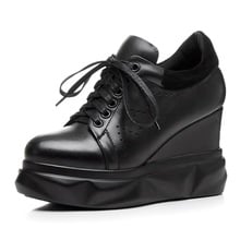 Весенне-осенняя женская обувь из натуральной кожи на не сужающемся книзу массивном каблуке с вырезами; Дышащая обувь с острым носком, визуально увеличивающая рост; ZY20170825 2024 - купить недорого