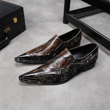 De hombre de moda Zapatos formales zapatos de cuero de alta calidad genuino transpirable de la personalidad de los hombres vestido de negocios mocasines zapatos para boda de Oxford 2024 - compra barato