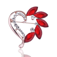 Женские стеклянные красные Броши с сердечком TODOX, элегантные аксессуары для одежды с кристаллами 2024 - купить недорого