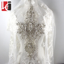 New fashion design crystal rhinestone applique for wedding dress 2024 - buy cheap