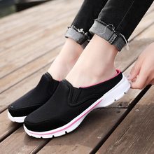 Кроссовки женские легкие, дышащие спортивные туфли, без шнуровки, черная сетчатая обувь, большие размеры 2024 - купить недорого
