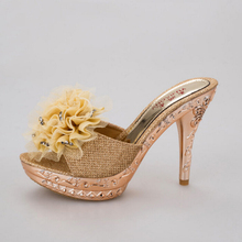 Zapatillas de tacón alto para mujer, sandalias sexys con punta abierta y purpurina, con plataforma dorada/plateada, zapatos de cuña florales de verano 2024 - compra barato