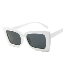 2019 Vintage Retro Small Square Sunglasses Brand Designer Fashion Frame Rectangular Sun Glasses Women UV400 Shades black white 2024 - buy cheap