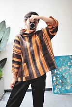 HOT SELLING Miyake Fold  light through a chip type gauze cloak summer striped loose T-shirt batwing sleeve T-shirt IN STOCK 2024 - buy cheap