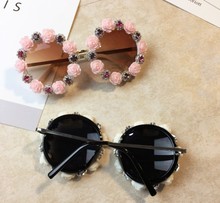ZAOLIHU-Gafas de sol con forma redonda para mujer, anteojos de sol femeninos con forma de diamante, de Metal y flores, de lujo, UV400, hechas a mano 2024 - compra barato